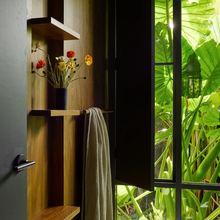 Bathroom detail