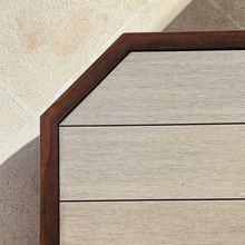 Decking corner detail